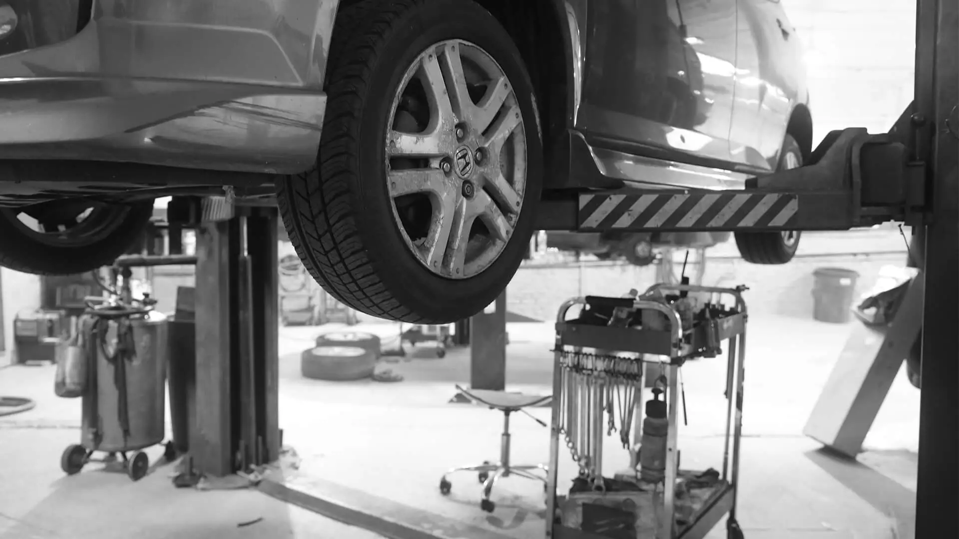 Carlos Repairs